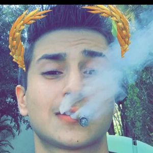 Meet your Posher, Ethan